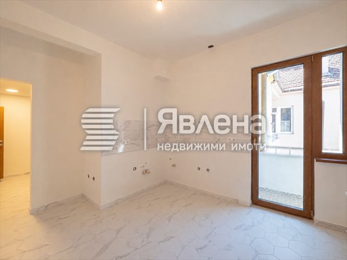 Продава 3-СТАЕН, гр. София, Център, снимка 10 - Апартаменти - 54611418
