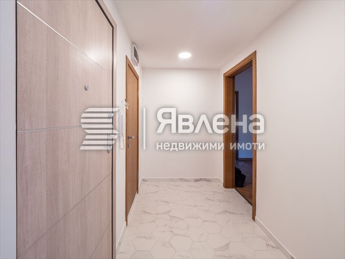 Продава 3-СТАЕН, гр. София, Център, снимка 12 - Апартаменти - 54611418