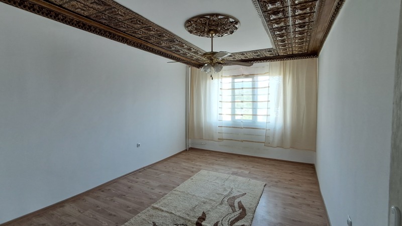 Na prodej  3+ ložnice Šumen , Bolnicata , 107 m2 | 65261734 - obraz [4]