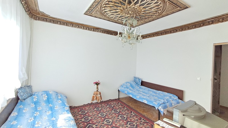 For Sale  3+ bedroom Shumen , Bolnitsata , 107 sq.m | 65261734 - image [2]