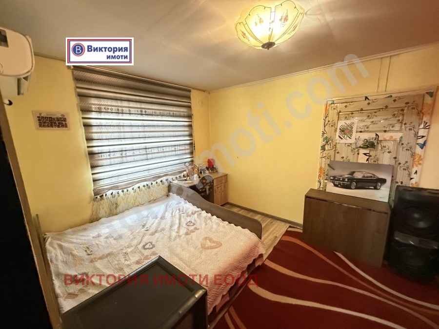 Продава КЪЩА, с. Страхилово, област Велико Търново, снимка 2 - Къщи - 48712951