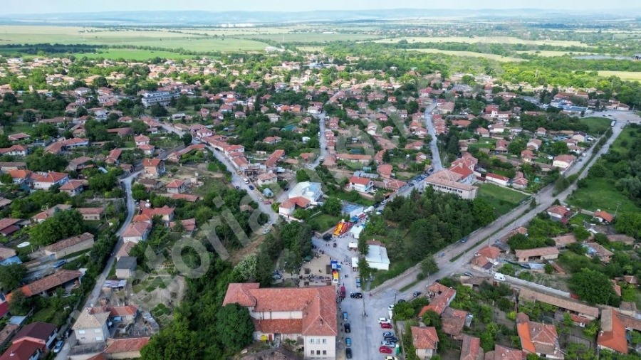 Продава ПАРЦЕЛ, с. Самоводене, област Велико Търново