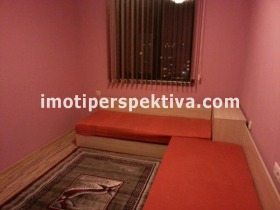 2 Schlafzimmer Kjutschuk Parisch, Plowdiw 6