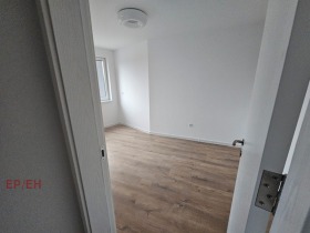 2 slaapkamers Trakija, Sjumen 9