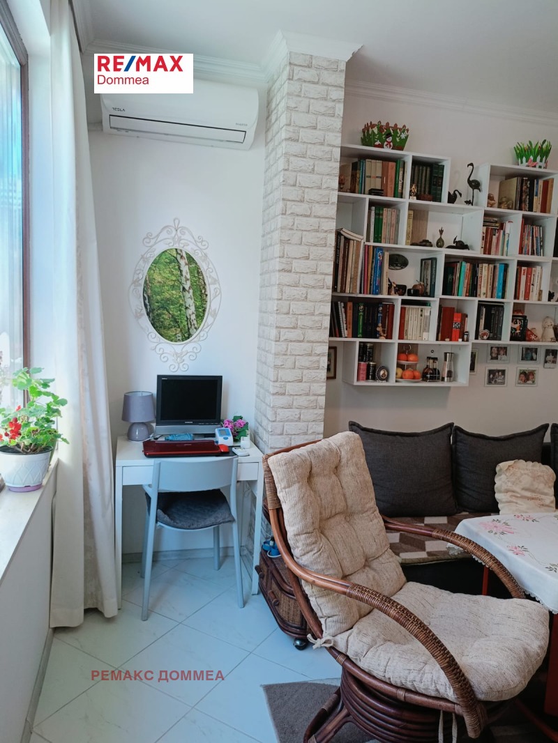 Продава  1-стаен град Варна , Бриз , 39 кв.м | 86252240 - изображение [11]