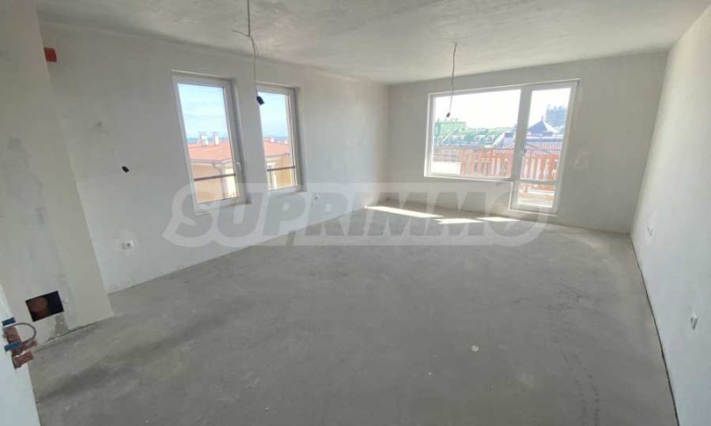 Продава  2-стаен град Варна , к.к. Св.Св. Константин и Елена , 68 кв.м | 21502255 - изображение [3]