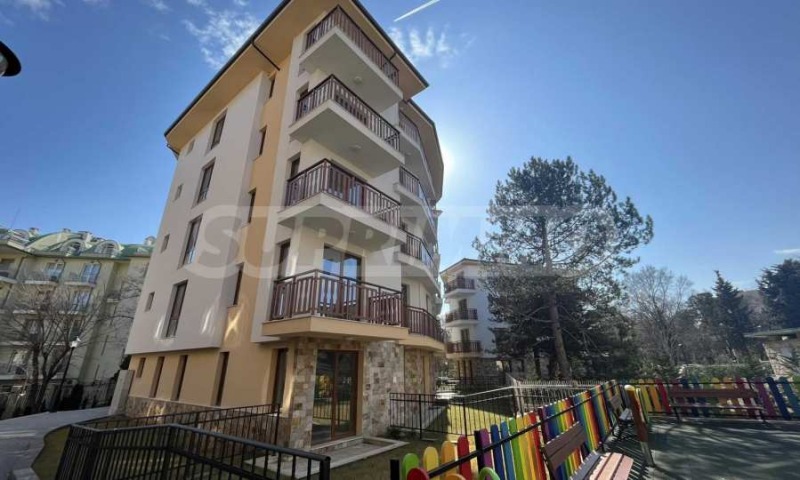 Продава  2-стаен град Варна , к.к. Св.Св. Константин и Елена , 68 кв.м | 21502255 - изображение [2]