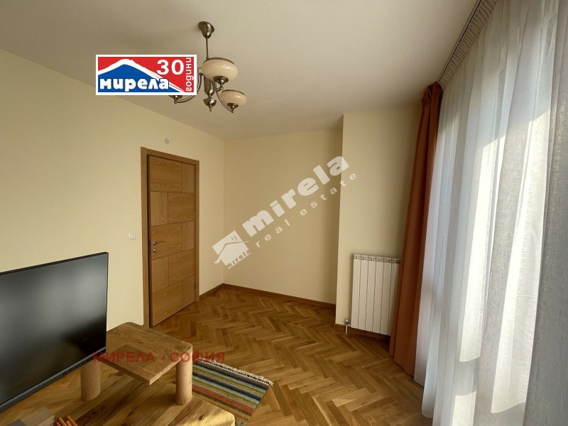 En venta  2 dormitorios Sofia , Poduyane , 114 metros cuadrados | 25400554 - imagen [5]
