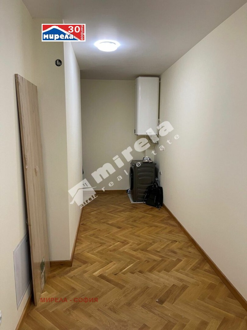 En venta  2 dormitorios Sofia , Poduyane , 114 metros cuadrados | 25400554 - imagen [9]