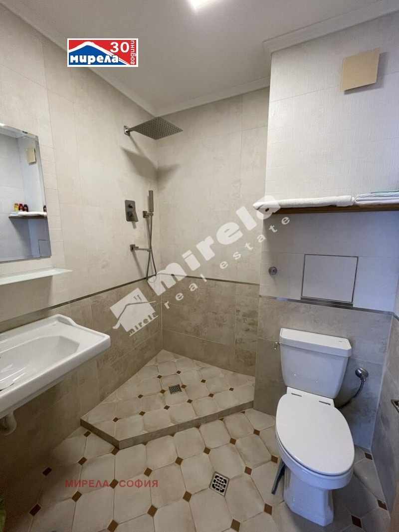 En venta  2 dormitorios Sofia , Poduyane , 114 metros cuadrados | 25400554 - imagen [11]