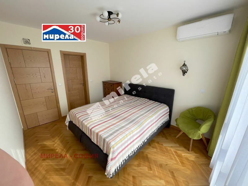 En venta  2 dormitorios Sofia , Poduyane , 114 metros cuadrados | 25400554 - imagen [3]