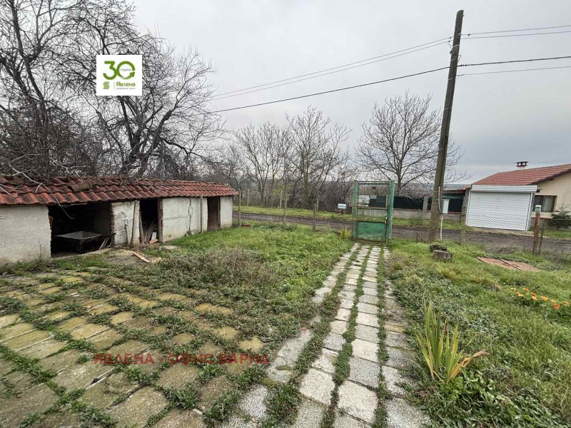 Продава КЪЩА, с. Равна гора, област Варна, снимка 7 - Къщи - 53593585