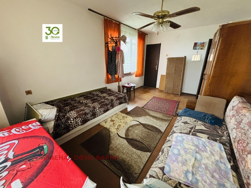 Продава КЪЩА, с. Равна гора, област Варна, снимка 5 - Къщи - 53593585