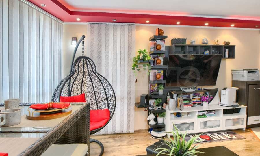 Продава 3-СТАЕН, гр. Пазарджик, Устрем, снимка 2 - Апартаменти - 54339507