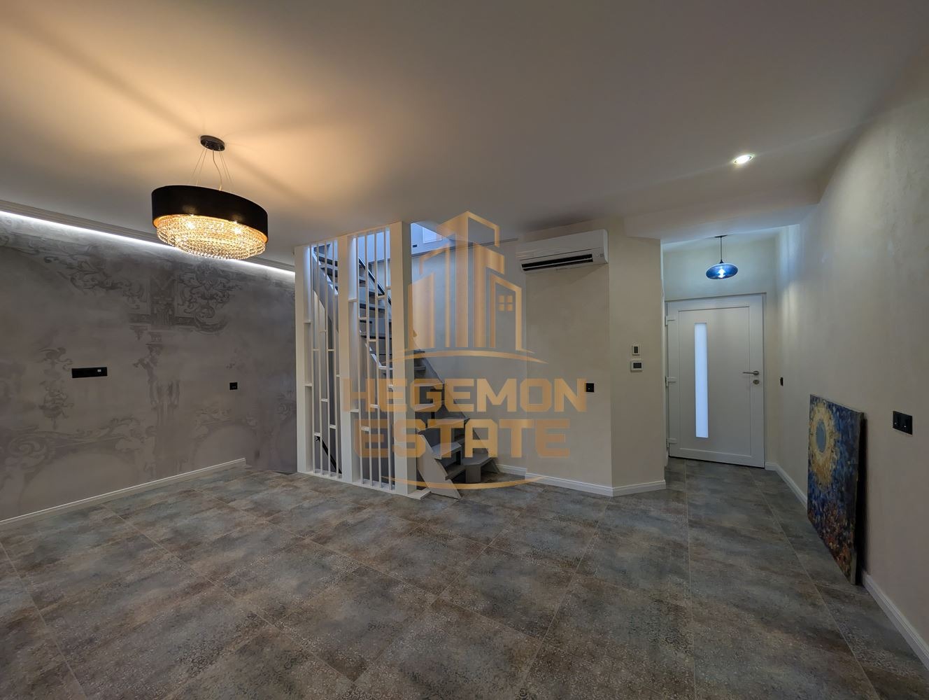 Продава КЪЩА, гр. Варна, Гръцка махала, снимка 3 - Къщи - 53778636