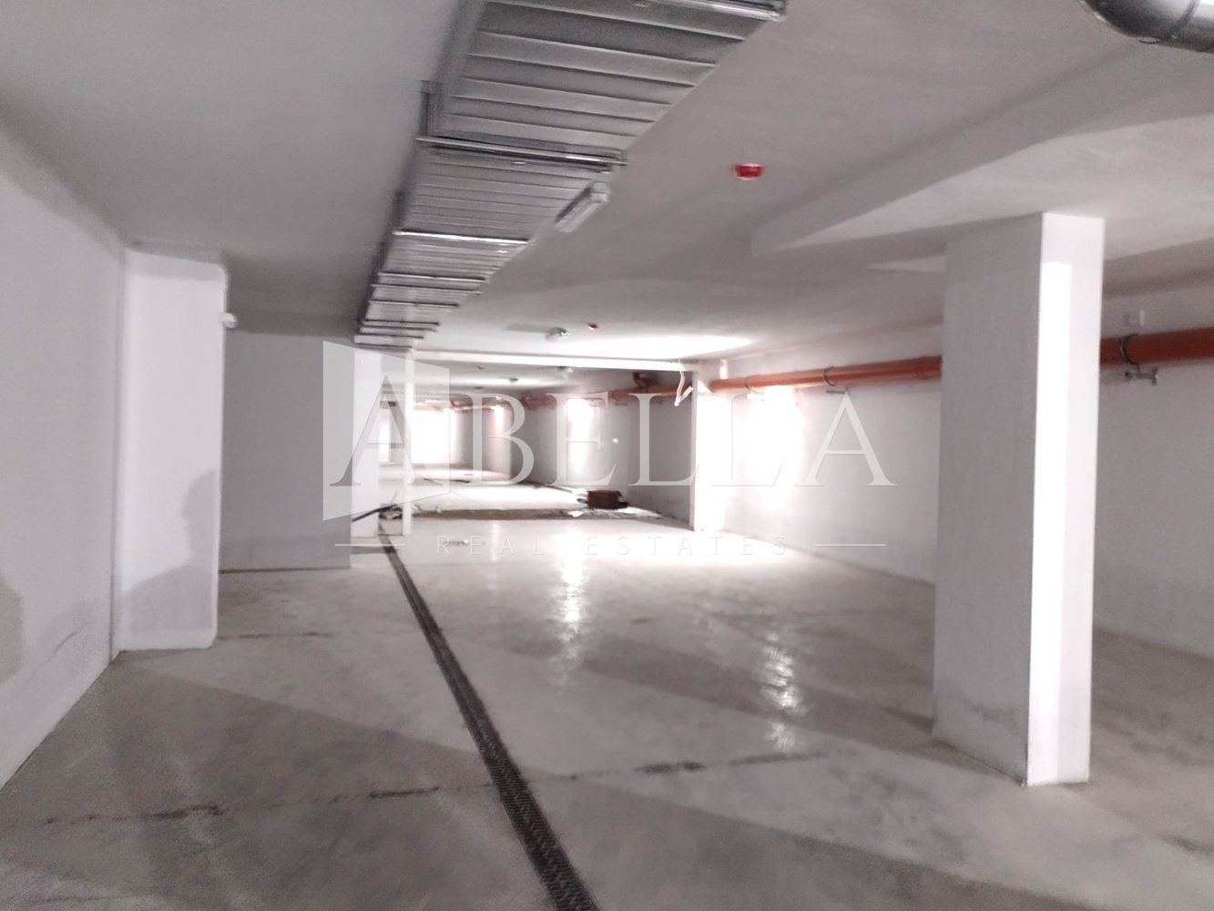 Продава ГАРАЖ, ПАРКОМЯСТО, гр. София, Кръстова вада