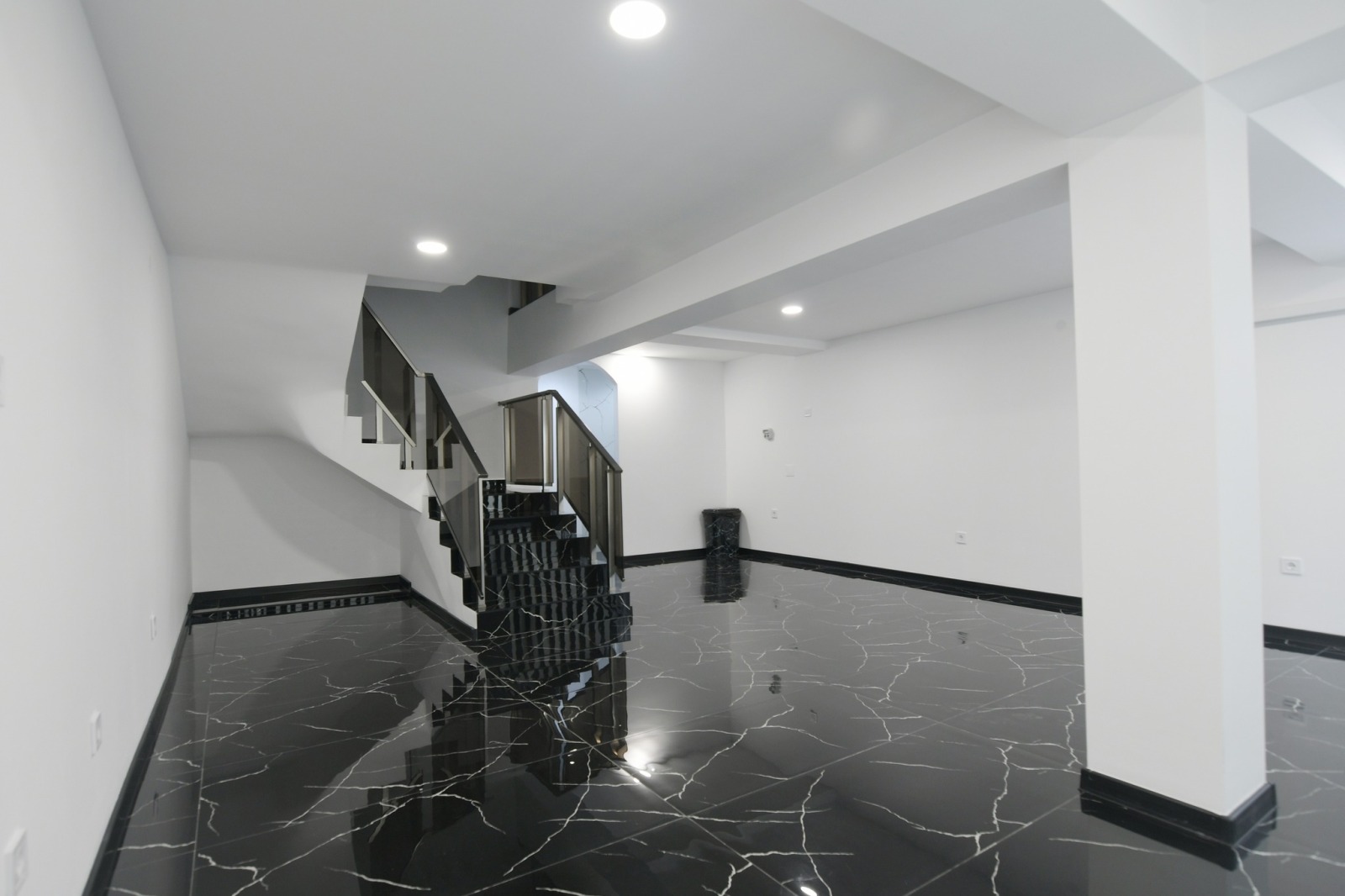 Продава МАГАЗИН | Imot.bg — изображение 1