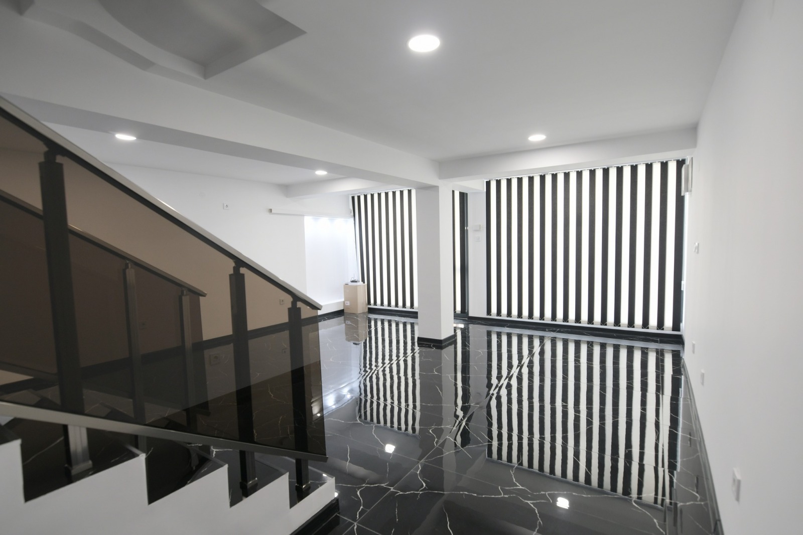 Продава МАГАЗИН | Imot.bg — изображение 2