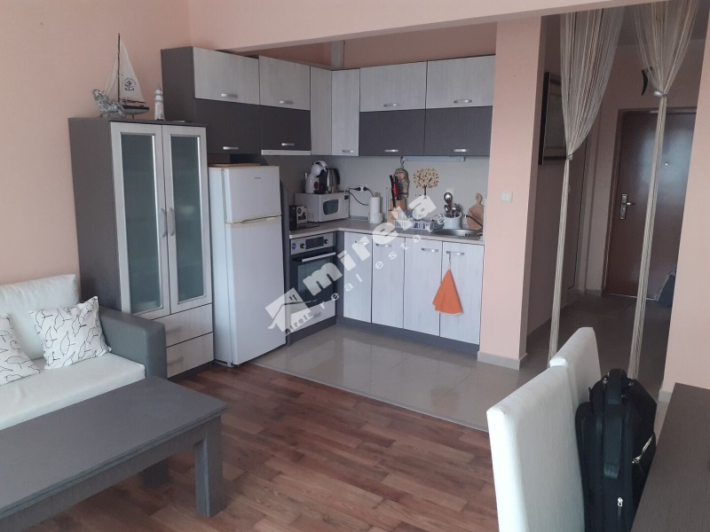 Продаја  2 спаваће собе регион Бургас , Свети Влас , 73 м2 | 92898817 - слика [3]