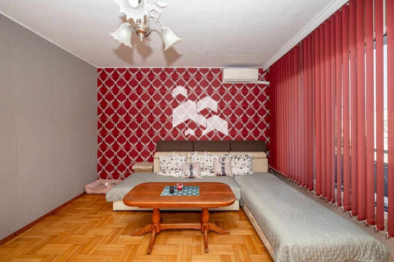 En venta  2 dormitorios Plovdiv , Komatevo , 80 metros cuadrados | 74723065 - imagen [3]