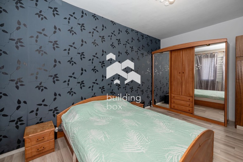 En venta  2 dormitorios Plovdiv , Komatevo , 80 metros cuadrados | 74723065 - imagen [7]