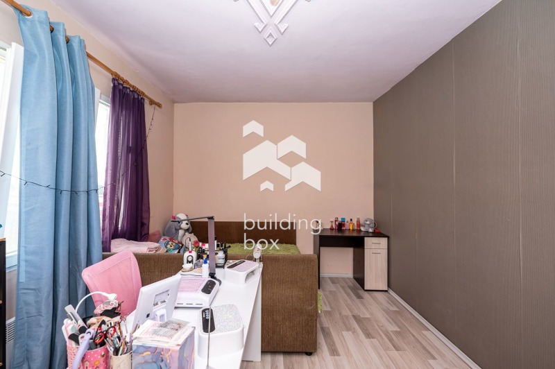 En venta  2 dormitorios Plovdiv , Komatevo , 80 metros cuadrados | 74723065 - imagen [10]