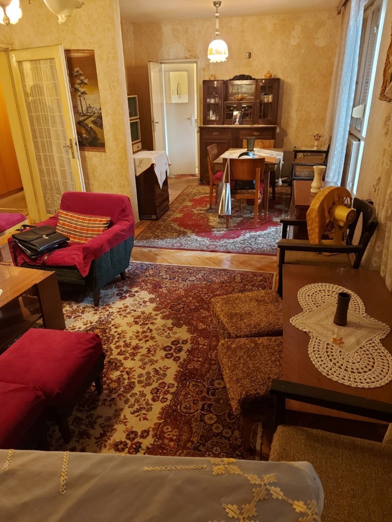 Satılık  3 yatak odası Ruse , Centar , 120 metrekare | 35218684 - görüntü [3]