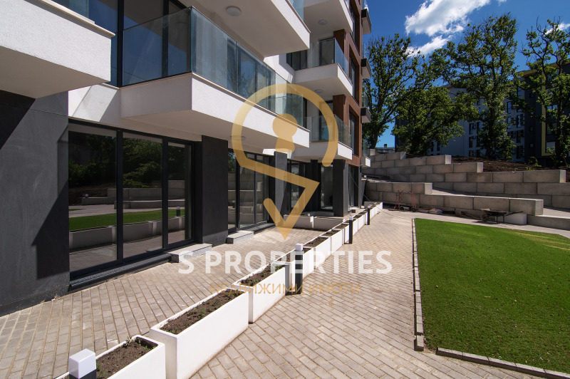 En venta  Oficina Varna , k.k. Sv.Sv. Konstantin i Elena , 87 metros cuadrados | 96789398 - imagen [3]