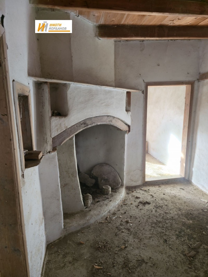 Продава КЪЩА, с. Обединение, област Велико Търново, снимка 10 - Къщи - 52732786