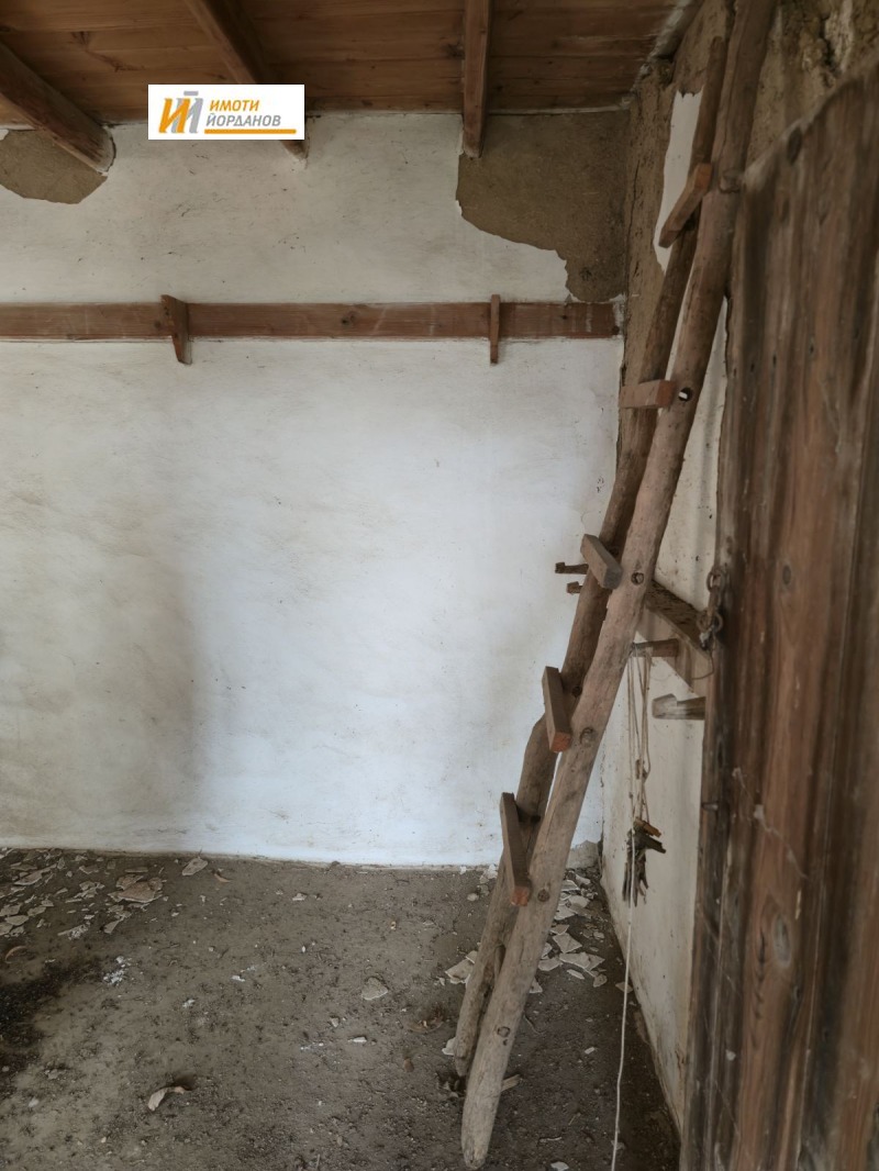 Продава КЪЩА, с. Обединение, област Велико Търново, снимка 9 - Къщи - 52732786