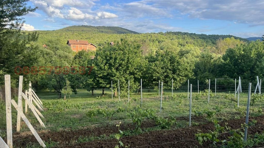 Продава ПАРЦЕЛ, с. Мърводол, област Кюстендил