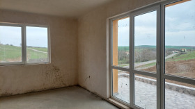 Hus Sjerni vrah, region Burgas 3