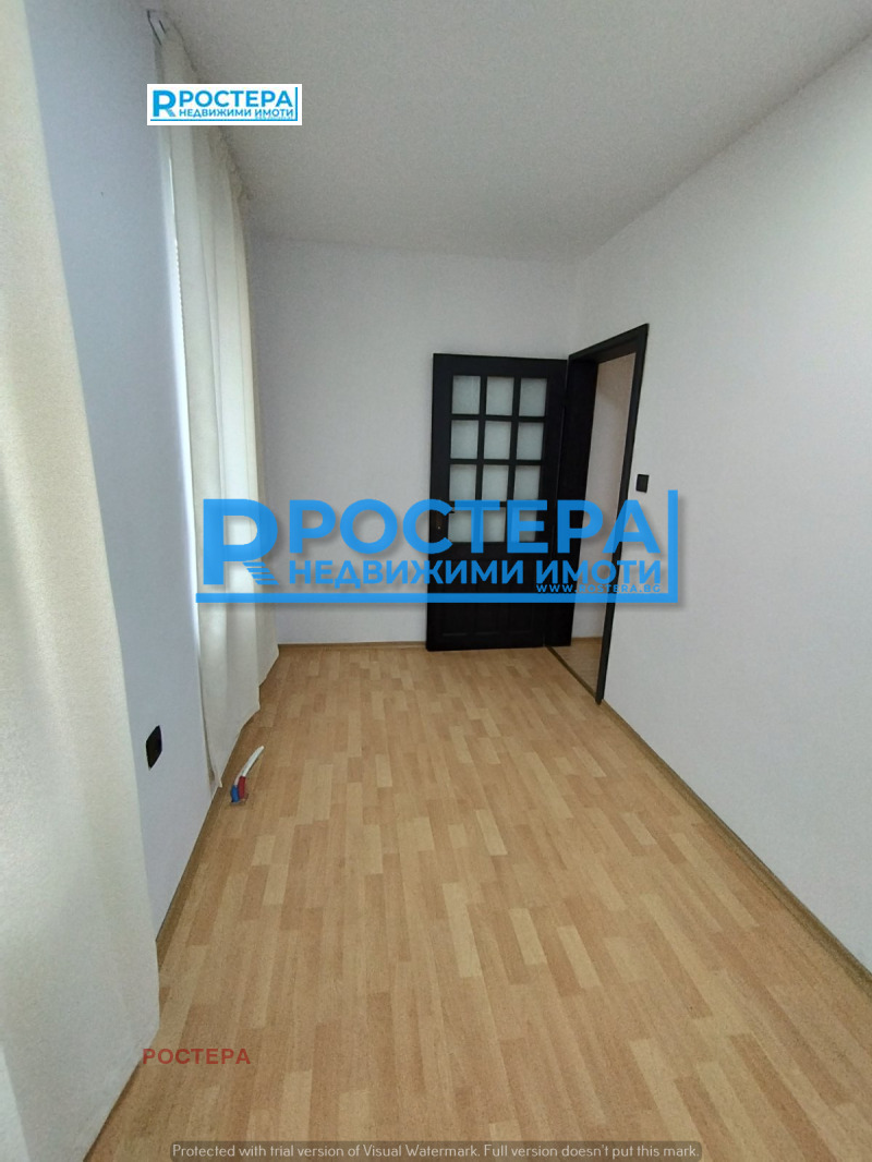 Продава 2-СТАЕН, гр. Търговище, Вароша, снимка 7 - Апартаменти - 52425758