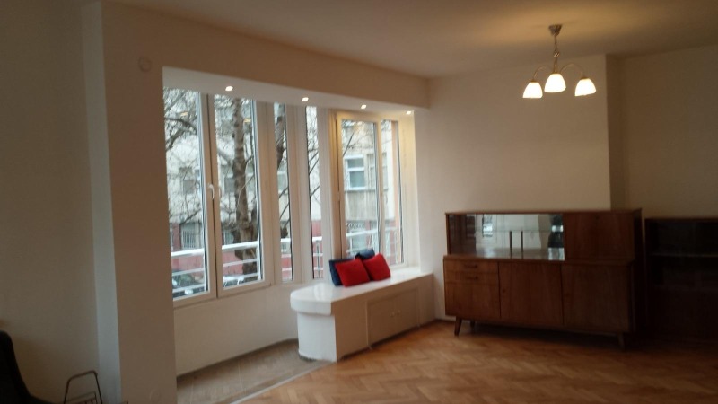 Продава  3-стаен, град София, Медицинска академия •  495 000 EUR • ID 39038339 — holmes.bg - [1] 