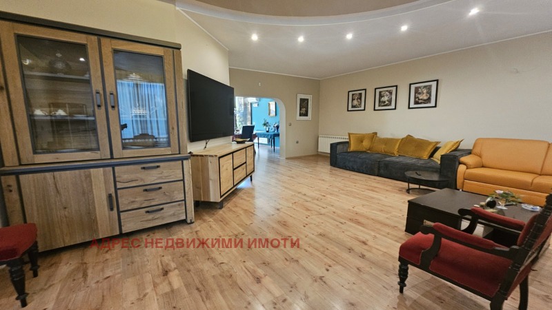 For Sale  3+ bedroom Stara Zagora , Opalchenski , 240 sq.m | 11745394 - image [4]