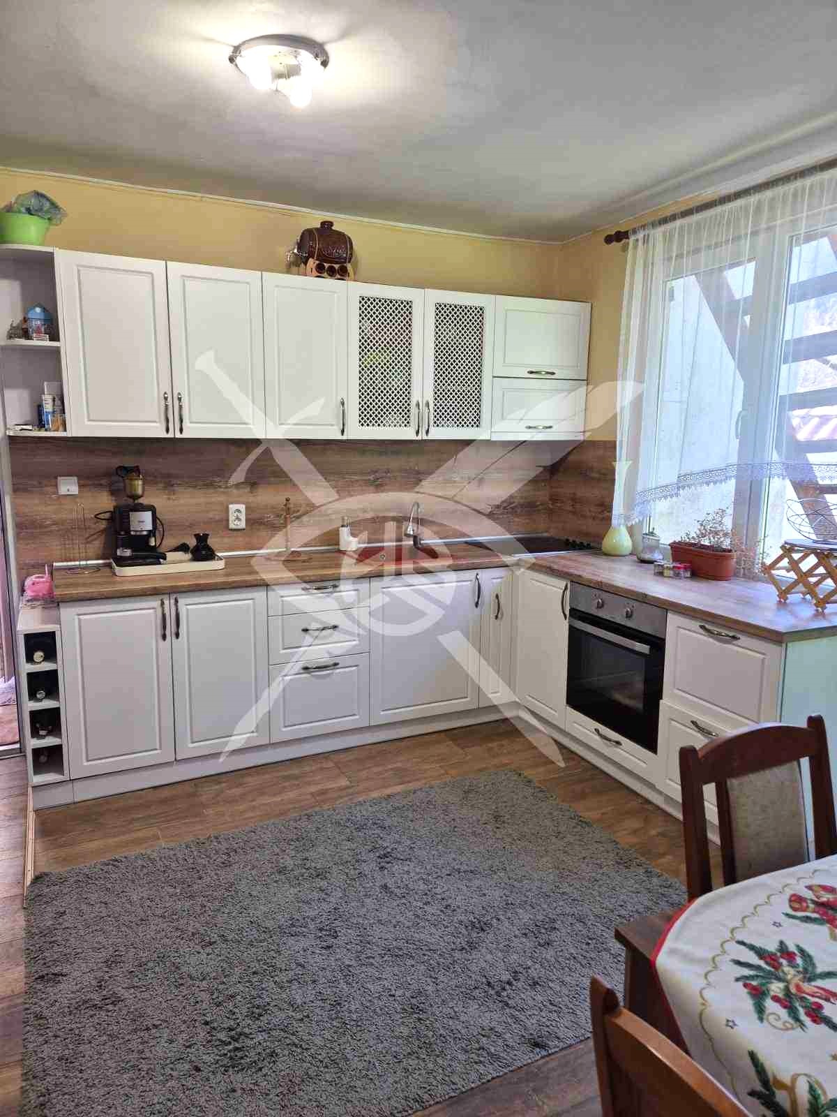 Продава КЪЩА, с. Младежко, област Бургас, снимка 2 - Къщи - 54569466