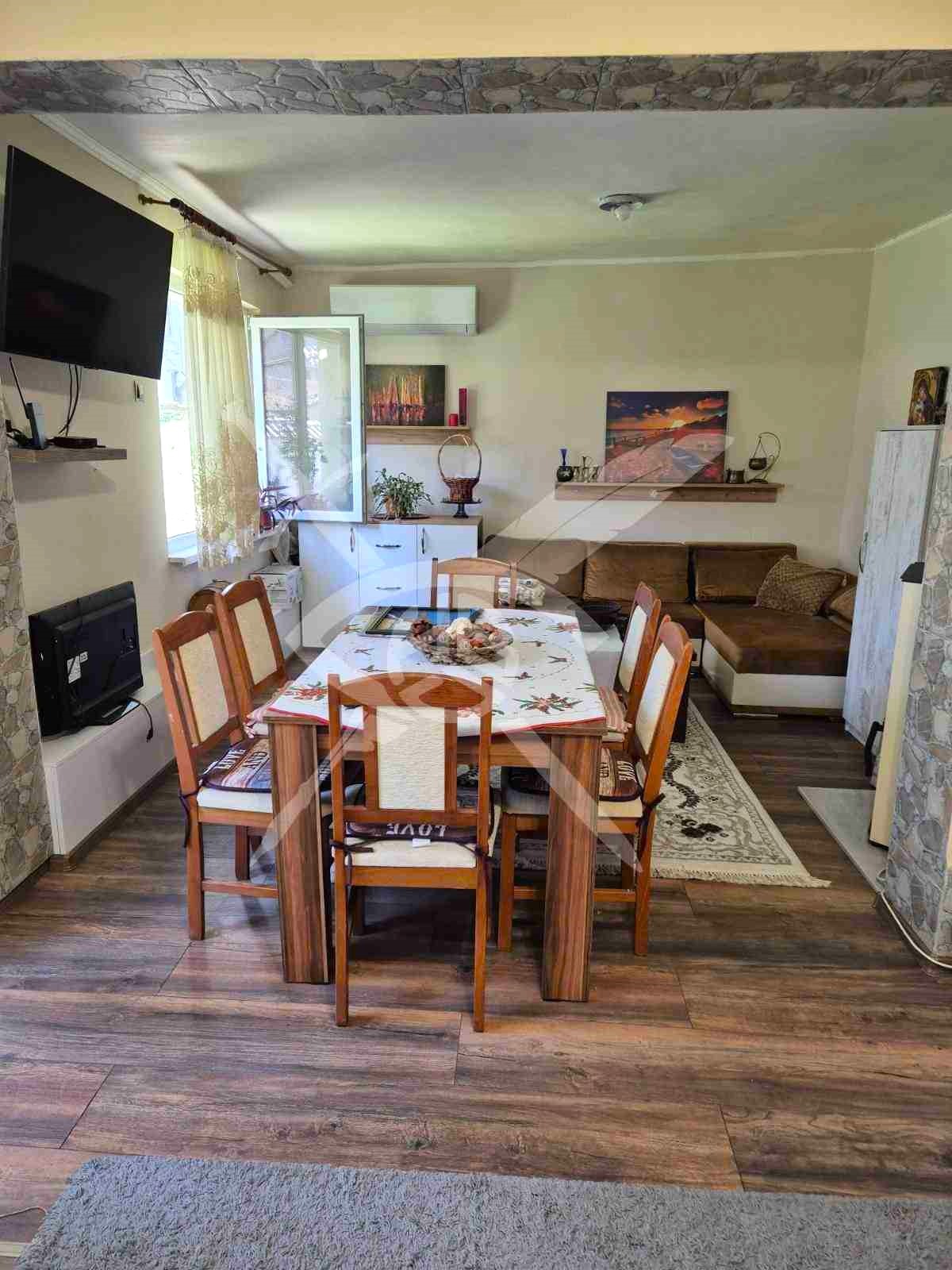 Продава КЪЩА, с. Младежко, област Бургас