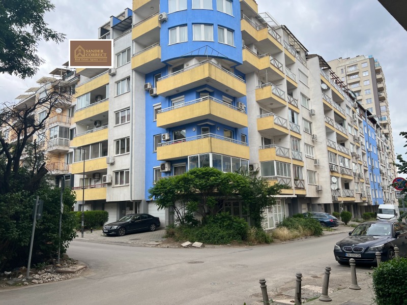 À vendre  3 chambres Sofia , Manastirski livadi , 150 m² | 76052617
