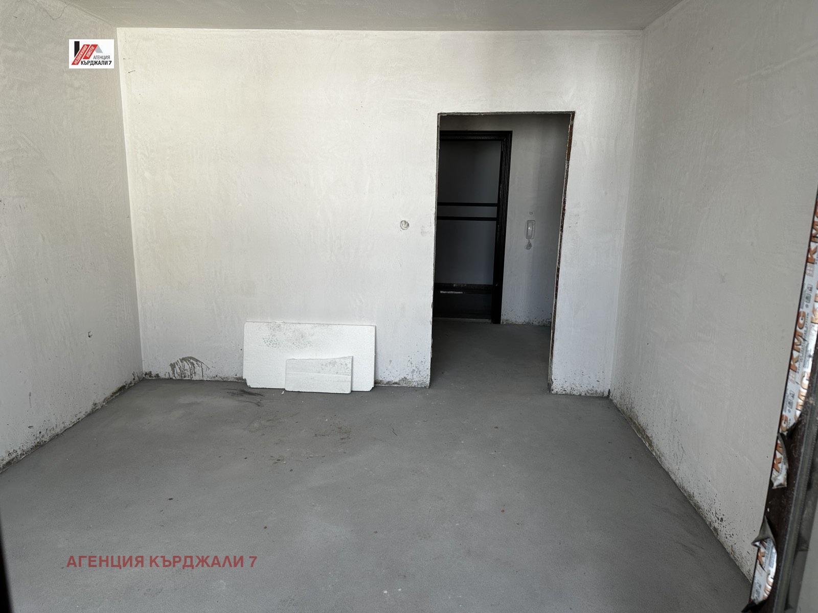 Продава 2-СТАЕН, гр. Кърджали, Възрожденци, снимка 5 - Апартаменти - 54351964