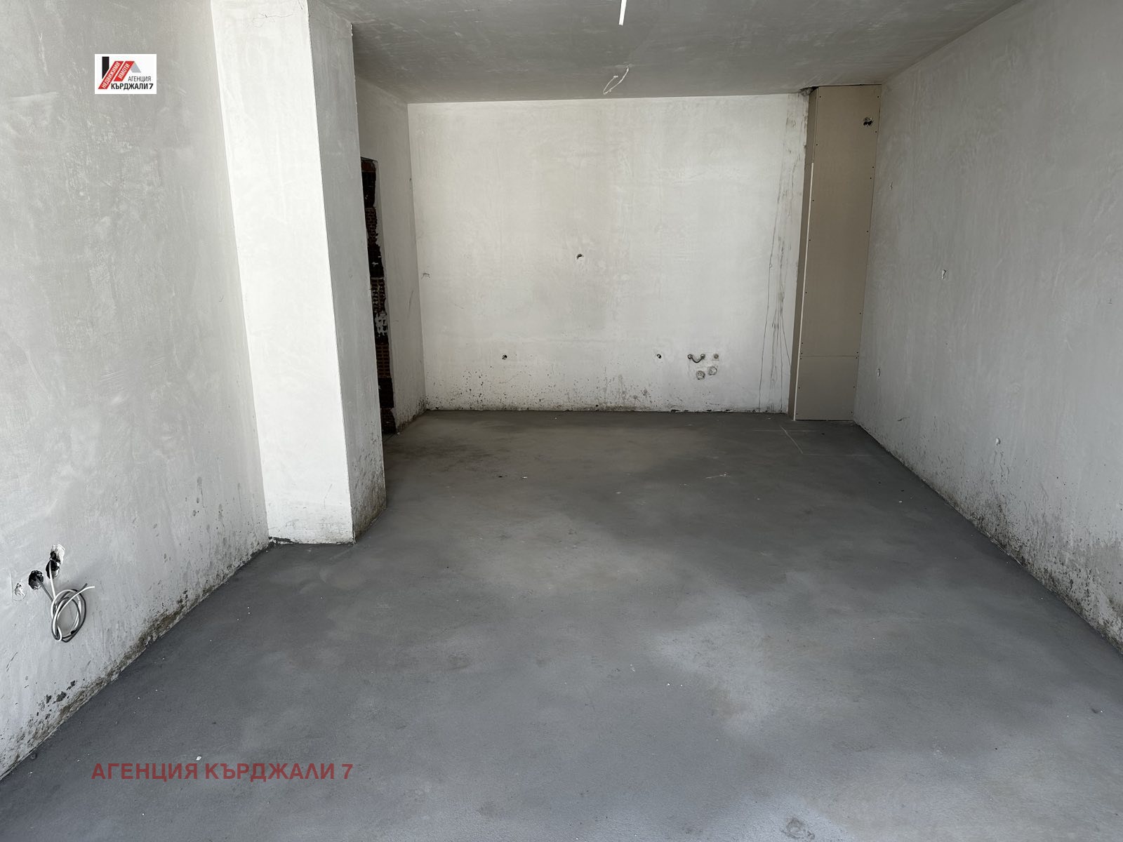Продава 2-СТАЕН, гр. Кърджали, Възрожденци, снимка 2 - Апартаменти - 54351964