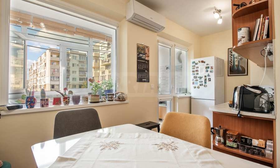 Продава 4-СТАЕН, гр. Варна, Левски 1, снимка 11 - Апартаменти - 56322082