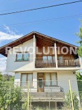 Продава КЪЩА, област Пловдив, с. Марково • 300000 € / 586749.00 лв. • 34487796 1