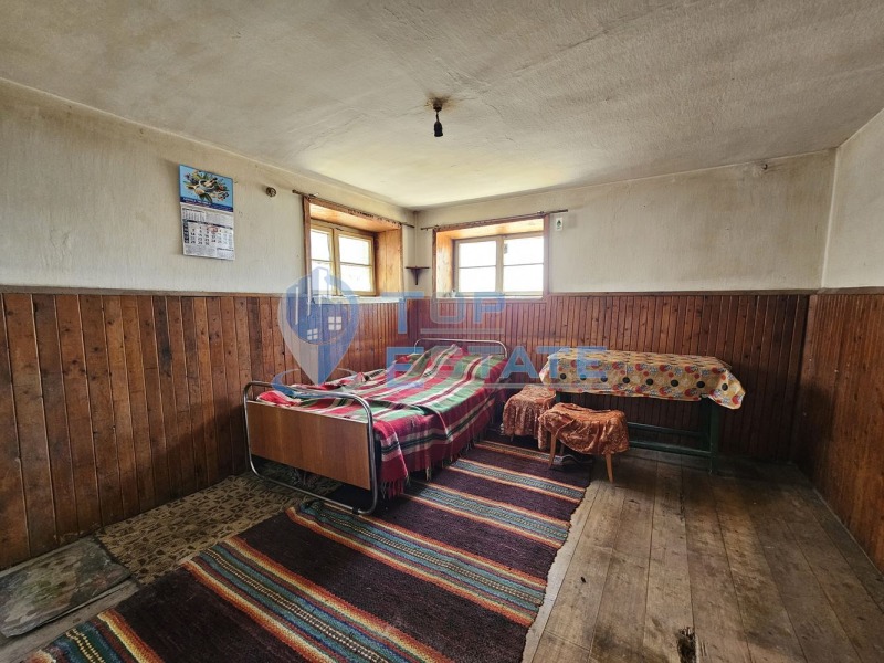 Продава КЪЩА, с. Копривец, област Русе, снимка 10 - Къщи - 50953988