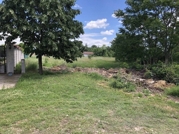 Na prodej  Spiknutí oblast Plovdiv , Skutare , 1699 m2 | 49763532