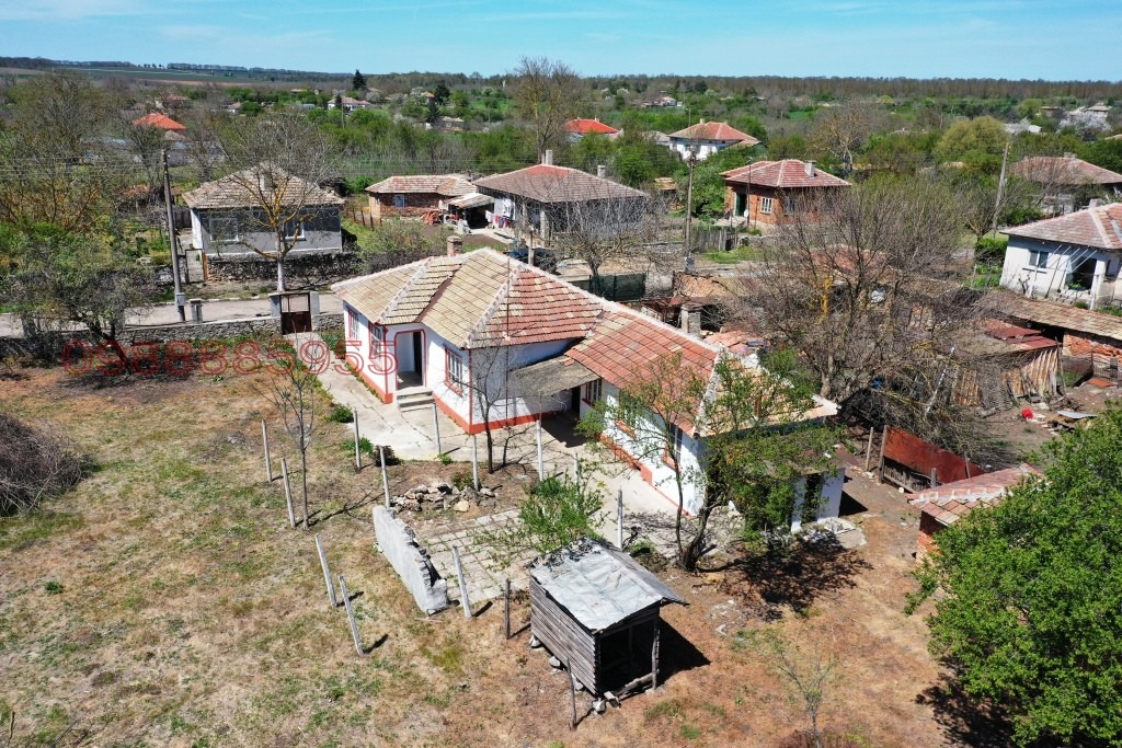 Продава КЪЩА, с. Спасово, област Добрич, снимка 4 - Къщи - 54382955