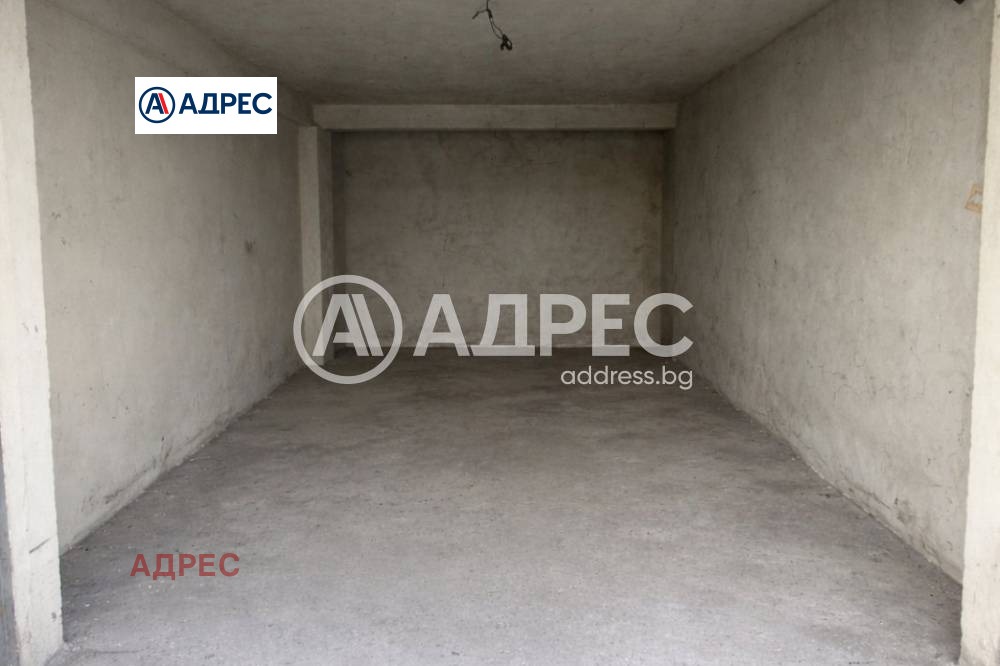 Продава ГАРАЖ, ПАРКОМЯСТО, гр. Варна, Трошево, снимка 3 - Гаражи и паркоместа - 54971866