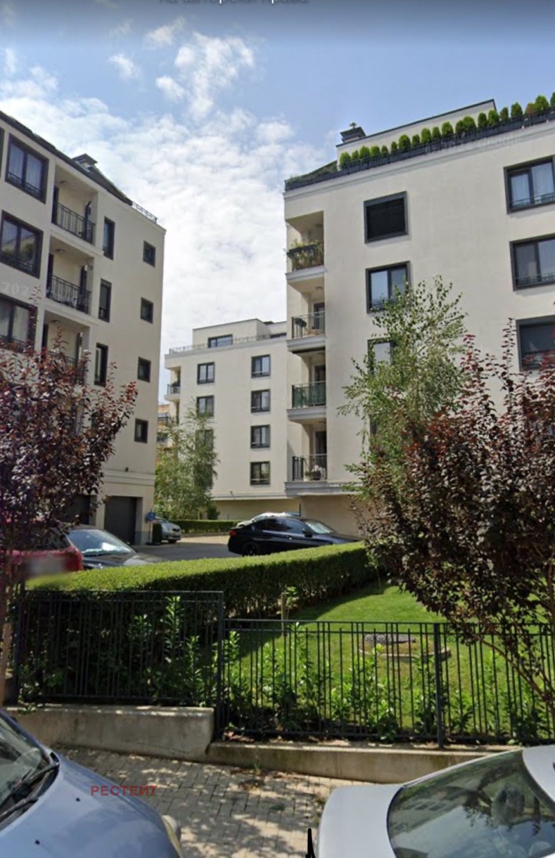 Продава  2-стаен град София , Кръстова вада , 70 кв.м | 27416427