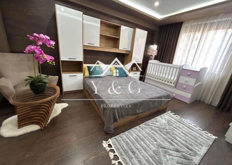 De vânzare  2 dormitoare Plovdiv , Iujen , 118 mp | 21056533 - imagine [8]