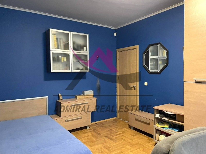 Продава 3-СТАЕН, гр. Варна, Бриз, снимка 3 - Aпартаменти - 49181845