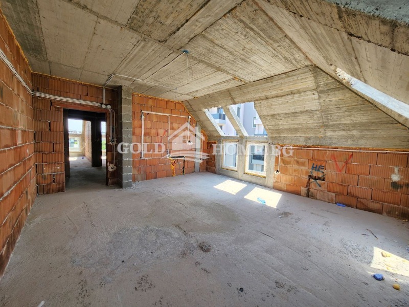 Продава 3-СТАЕН, гр. Пловдив, Остромила, снимка 2 - Апартаменти - 52623614